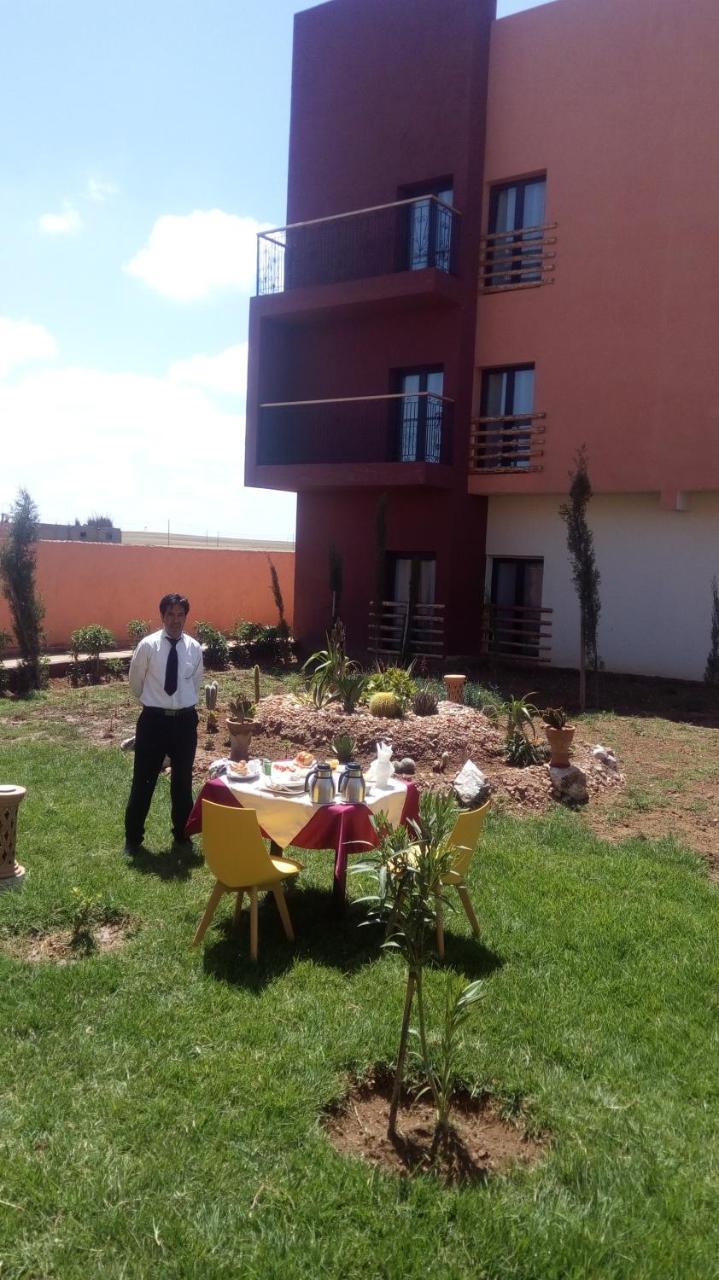Green Cactus Otel Benguerir Dış mekan fotoğraf